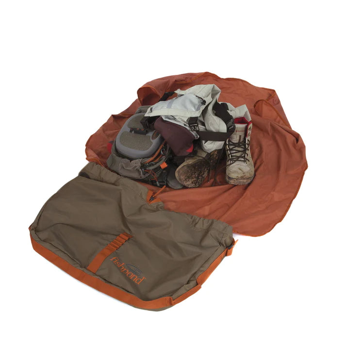 Load image into Gallery viewer, FishPond - Burrito Wader Bag
