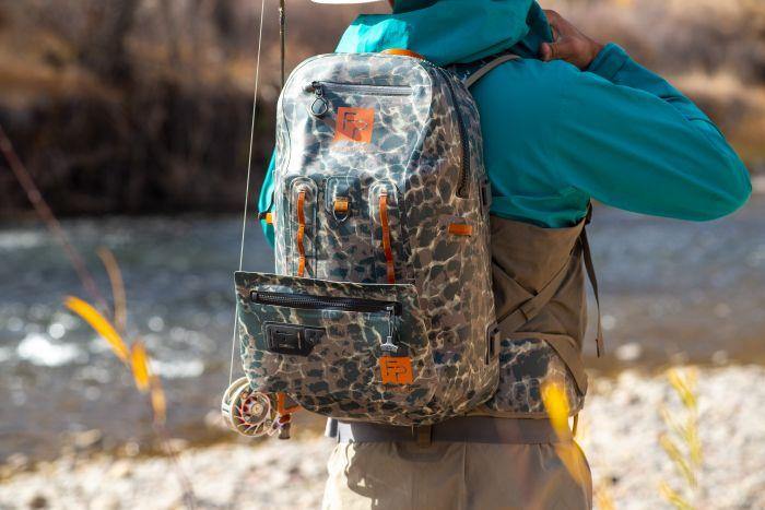 Load image into Gallery viewer, Fishpond - Thunderhead Submersible Backpack - Rocky Mountain Fly Shop

